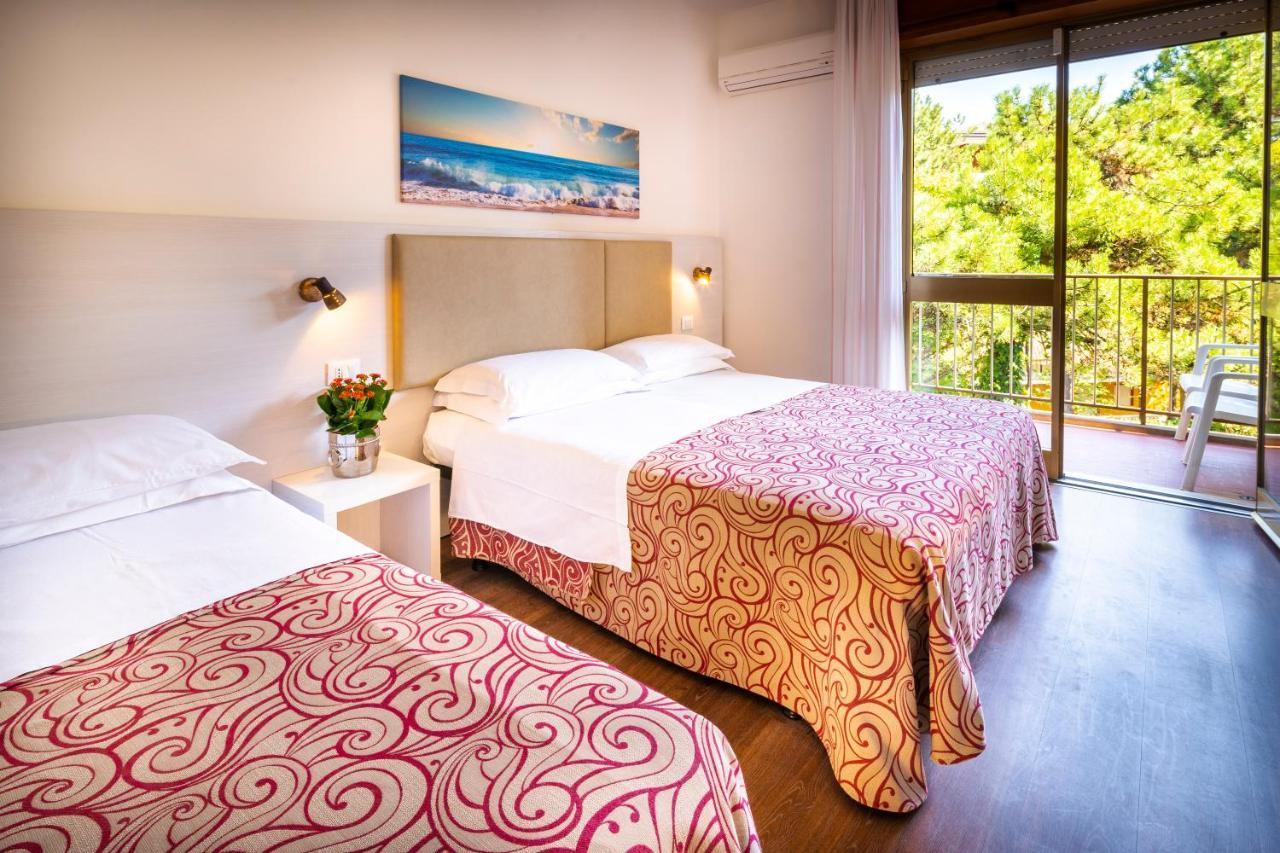 Hotel Niagara Lignano Sabbiadoro Luaran gambar