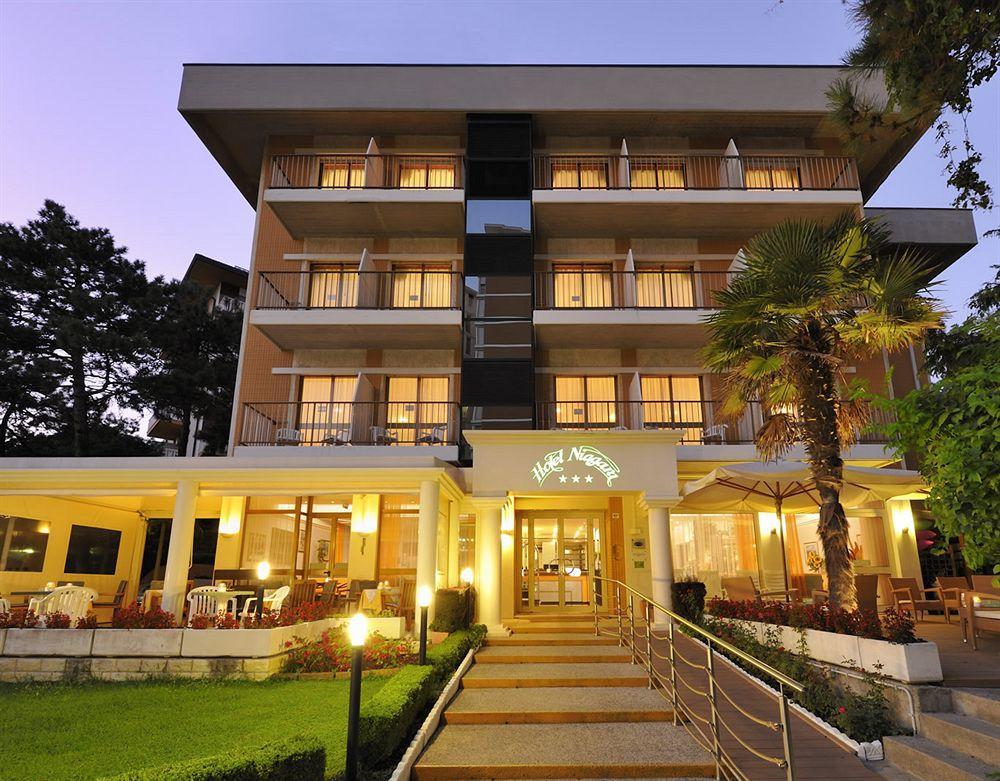 Hotel Niagara Lignano Sabbiadoro Luaran gambar